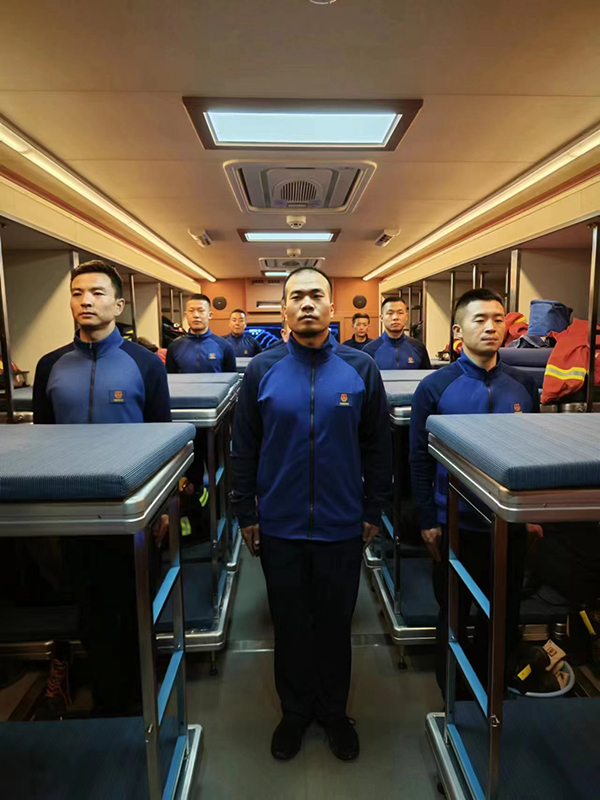 “隴原礪劍?2023”抗震救災||森源鴻馬戰(zhàn)勤保障裝備提升抗震救災綜合保障能力(圖8) “隴原礪劍?2023”抗震救災||森源鴻馬戰(zhàn)勤保障裝備提升抗震救災綜合保障能力(圖8)