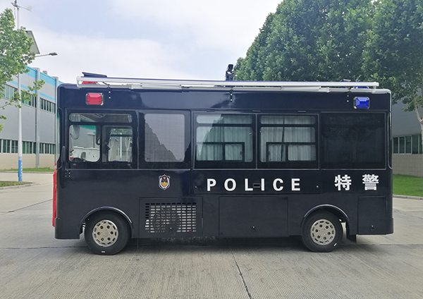 森源鴻馬智慧警務(wù)便民工作站發(fā)往天津(圖4) 森源鴻馬智慧警務(wù)便民工作站發(fā)往天津(圖4)