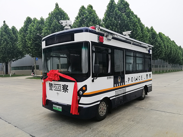 森源鴻馬智慧警務(wù)便民工作站發(fā)往吉林(圖2) 森源鴻馬智慧警務(wù)便民工作站發(fā)往吉林(圖2)