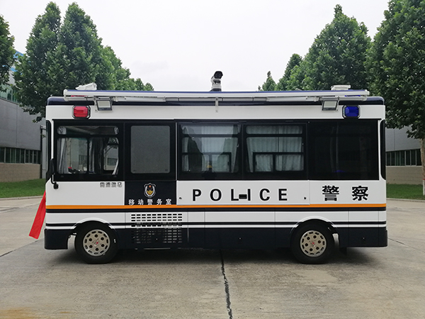 森源鴻馬智慧警務(wù)便民工作站發(fā)往吉林(圖4) 森源鴻馬智慧警務(wù)便民工作站發(fā)往吉林(圖4)
