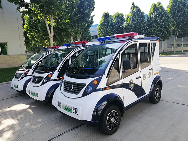 森源鴻馬“藍(lán)精靈”電動(dòng)巡邏車發(fā)往陜西安康市(圖2) 森源鴻馬“藍(lán)精靈”電動(dòng)巡邏車發(fā)往陜西安康市(圖2)