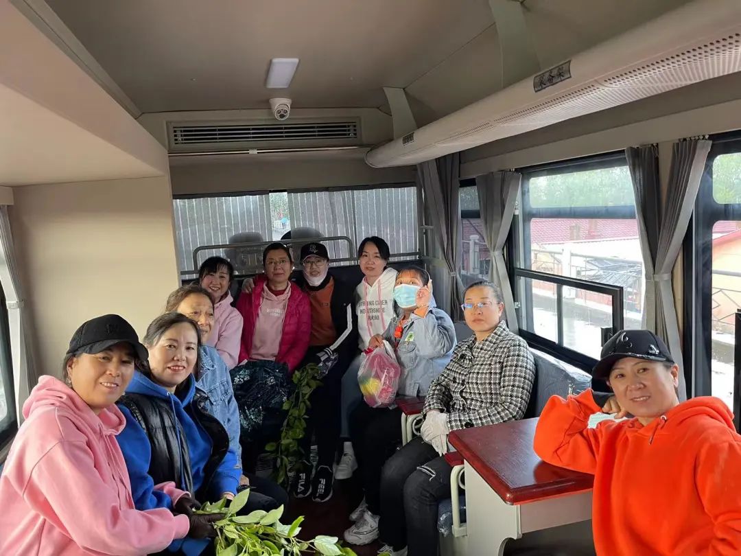 端午粽飄香 守護(hù)不打烊 圖強(qiáng)公安圓滿完成端午節(jié)安保工作(圖3) 端午粽飄香 守護(hù)不打烊 圖強(qiáng)公安圓滿完成端午節(jié)安保工作(圖3)