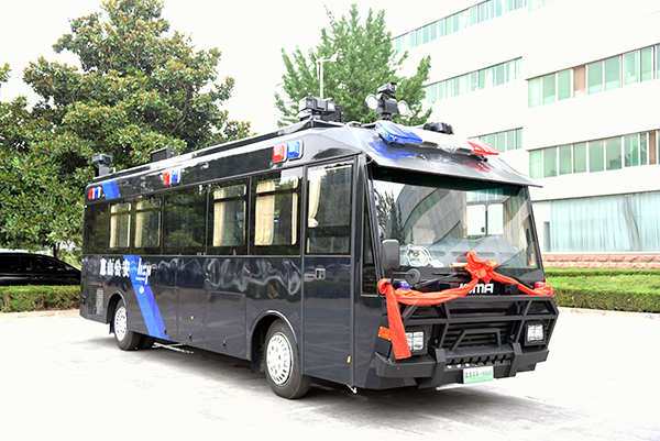 森源鴻馬“平安方舟”智慧警務(wù)便民工作站發(fā)往江蘇無錫(圖2)