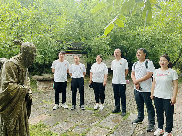 慶七一 抓黨建 促發(fā)展||森源鴻馬黨支部舉行“慶七一”系列活動(圖6) 慶七一 抓黨建 促發(fā)展||森源鴻馬黨支部舉行“慶七一”系列活動(圖6)