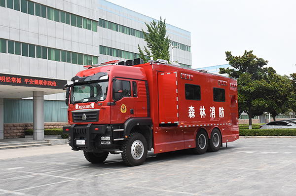 西藏總隊(duì)林芝支隊(duì)嚴(yán)密組織通信指揮車(chē)操作與使用訓(xùn)練(圖6) 西藏總隊(duì)林芝支隊(duì)嚴(yán)密組織通信指揮車(chē)操作與使用訓(xùn)練(圖6)