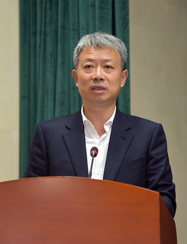 管城回族區(qū)企業(yè)聯(lián)合會暨企業(yè)家協(xié)會工作總結表彰大會成功召開(圖6) 管城回族區(qū)企業(yè)聯(lián)合會暨企業(yè)家協(xié)會工作總結表彰大會成功召開(圖6)