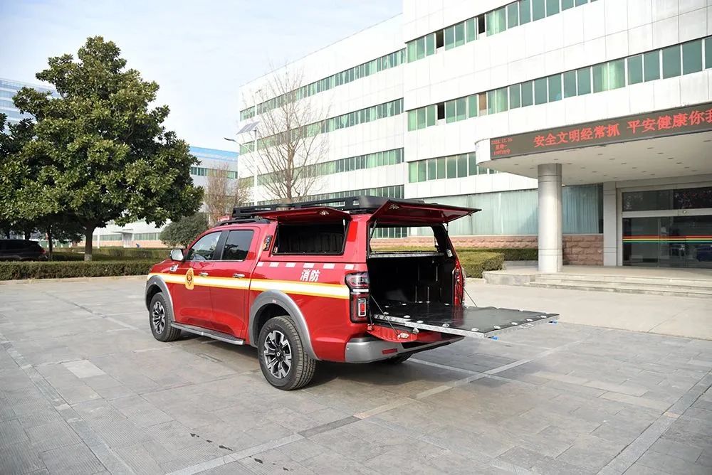 一車多能！森源鴻馬器材消防車(圖6)