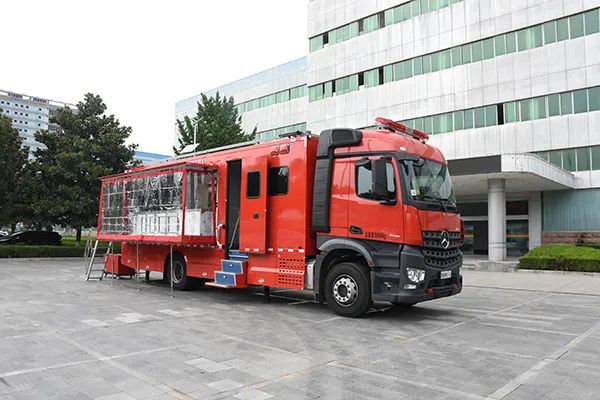 飲食保障到位持續(xù)催生戰(zhàn)斗力||森源鴻馬飲食保障車(圖1) 飲食保障到位持續(xù)催生戰(zhàn)斗力||森源鴻馬飲食保障車(圖1)