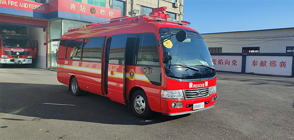 “新兵入伍”—河北邢臺通信指揮消防車列裝(圖3)