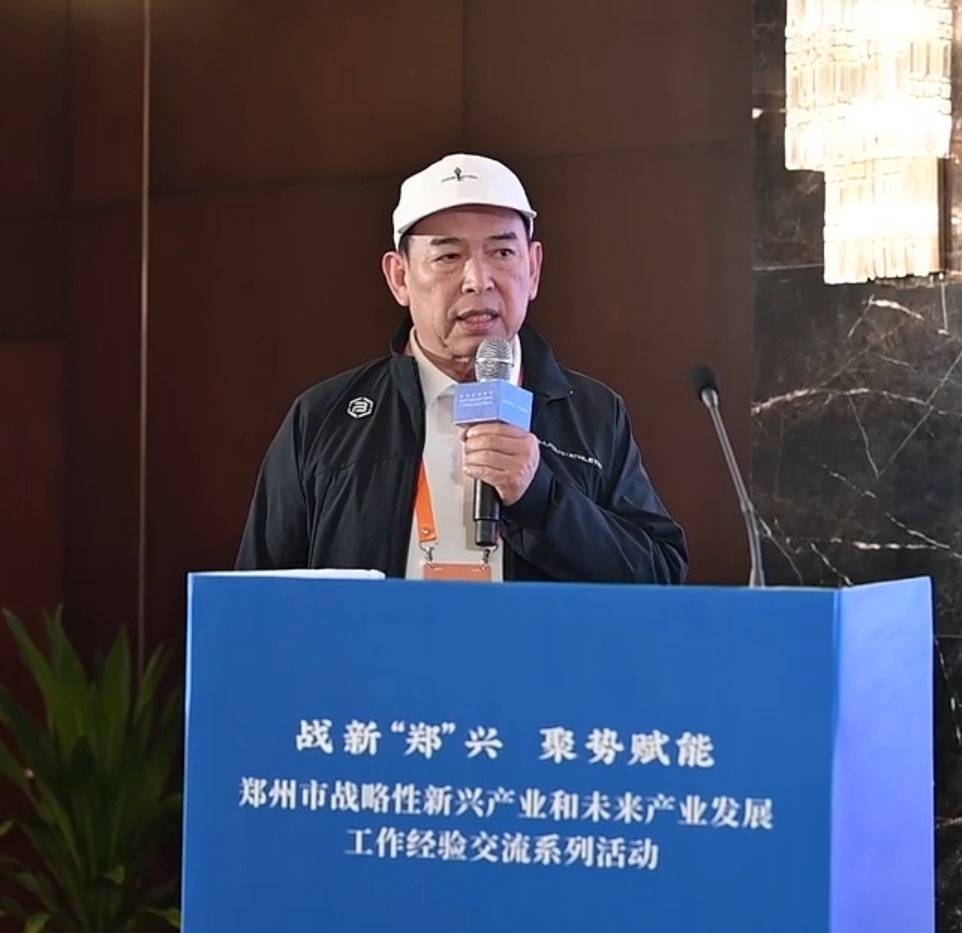 森源鴻馬亮相參加鄭州高端裝備產(chǎn)業(yè)發(fā)展經(jīng)驗交流會(圖5) 森源鴻馬亮相參加鄭州高端裝備產(chǎn)業(yè)發(fā)展經(jīng)驗交流會(圖5)