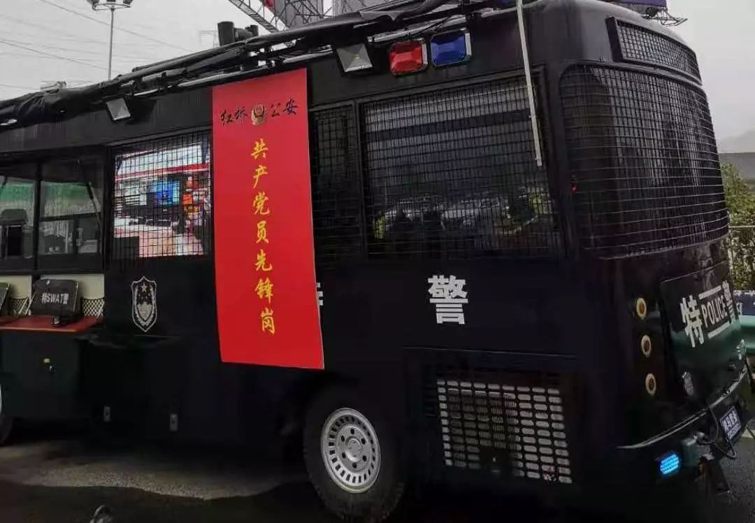警務(wù)方艙就是家||森源鴻馬智慧警務(wù)便民工作站愛(ài)警暖警(圖2) 警務(wù)方艙就是家||森源鴻馬智慧警務(wù)便民工作站愛(ài)警暖警(圖2)