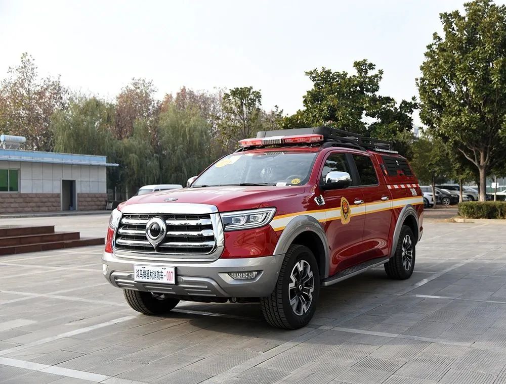 森源鴻馬前突皮卡車(chē)++應(yīng)急救援、通信、指揮、搶險(xiǎn)……(圖2)