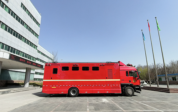 森源鴻馬多功能淋浴車發(fā)往甘肅(圖4) 森源鴻馬多功能淋浴車發(fā)往甘肅(圖4)