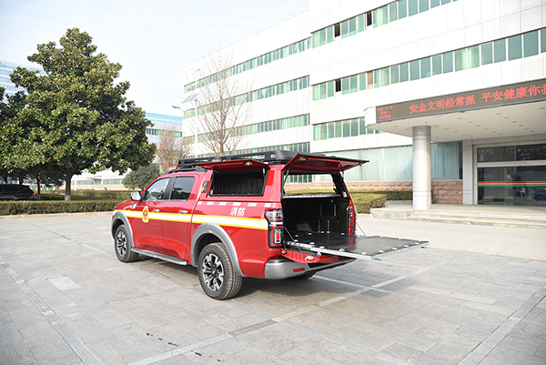 森源鴻馬器材運輸車(圖4) 森源鴻馬器材運輸車(圖4)